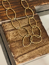 Load image into Gallery viewer, Coco Necklace
